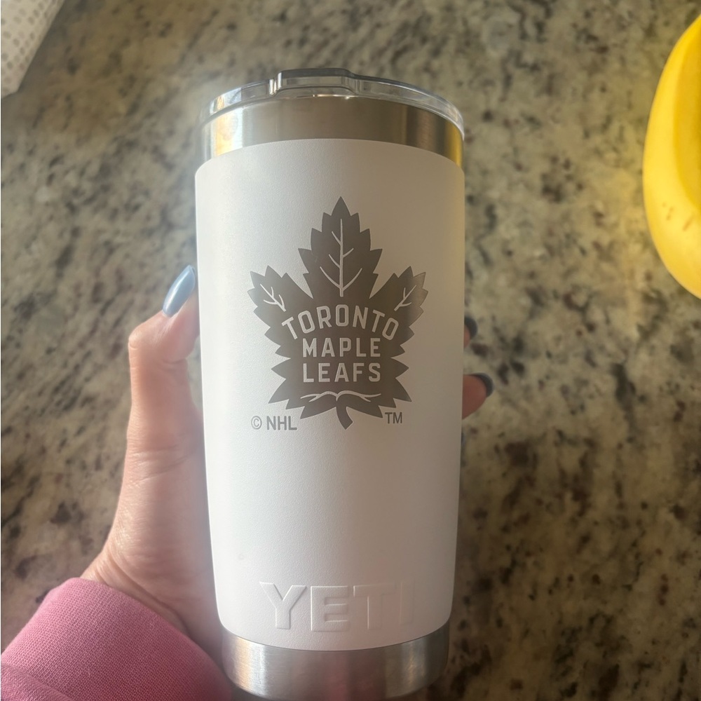 Yeti White Insulated Water Bottle